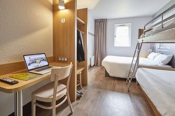 Paris Nord Villepinte Hotel 2*